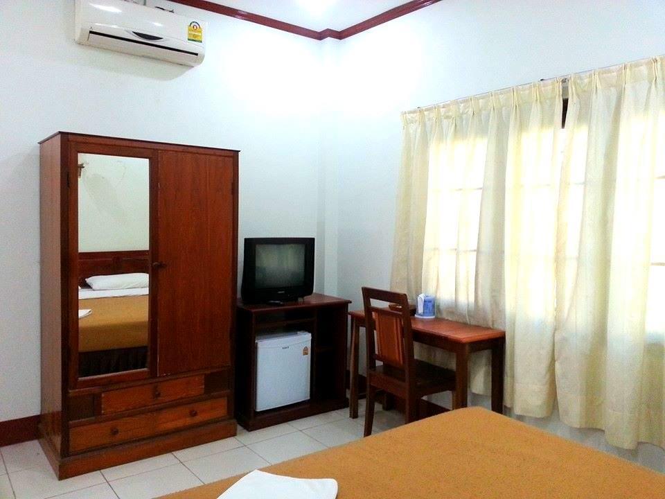Villa Sisavad Guesthouse Vientiane Buitenkant foto