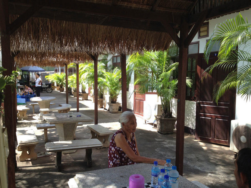 Villa Sisavad Guesthouse Vientiane Buitenkant foto