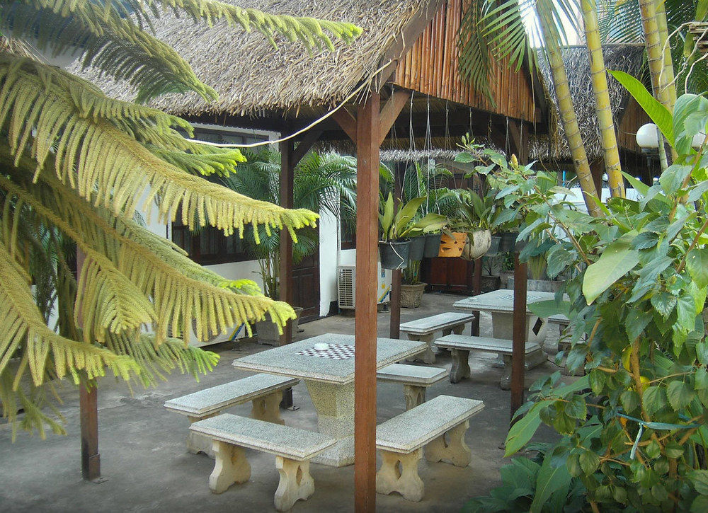 Villa Sisavad Guesthouse Vientiane Buitenkant foto